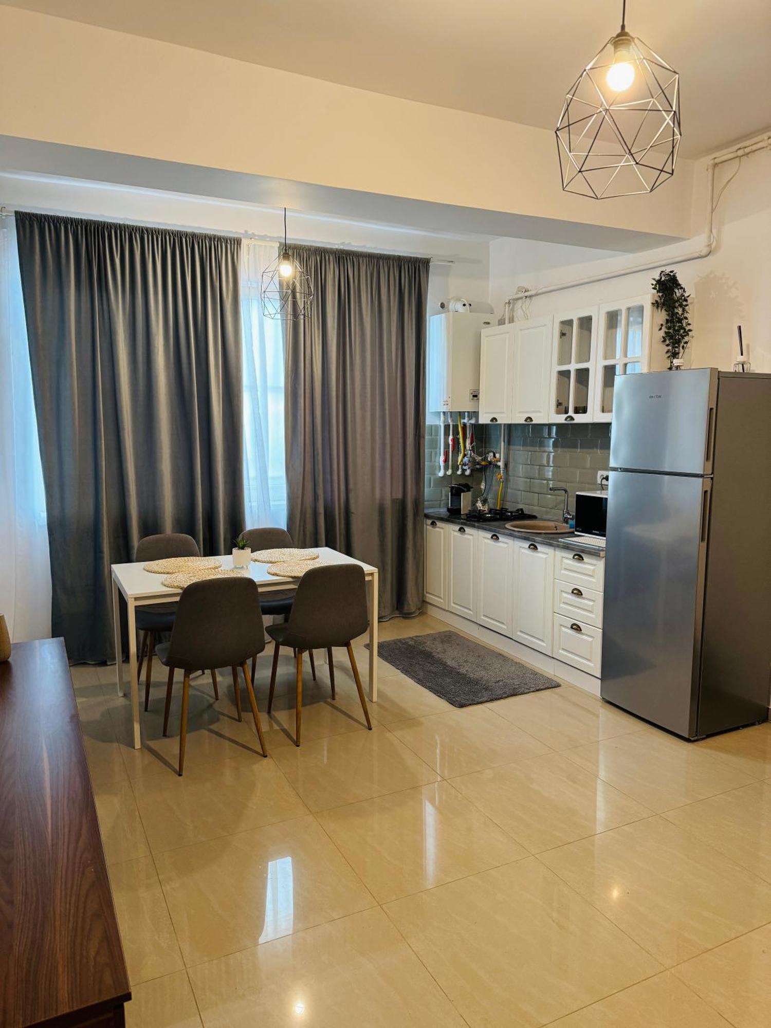 Royal Reed Apartments Нэводари Экстерьер фото